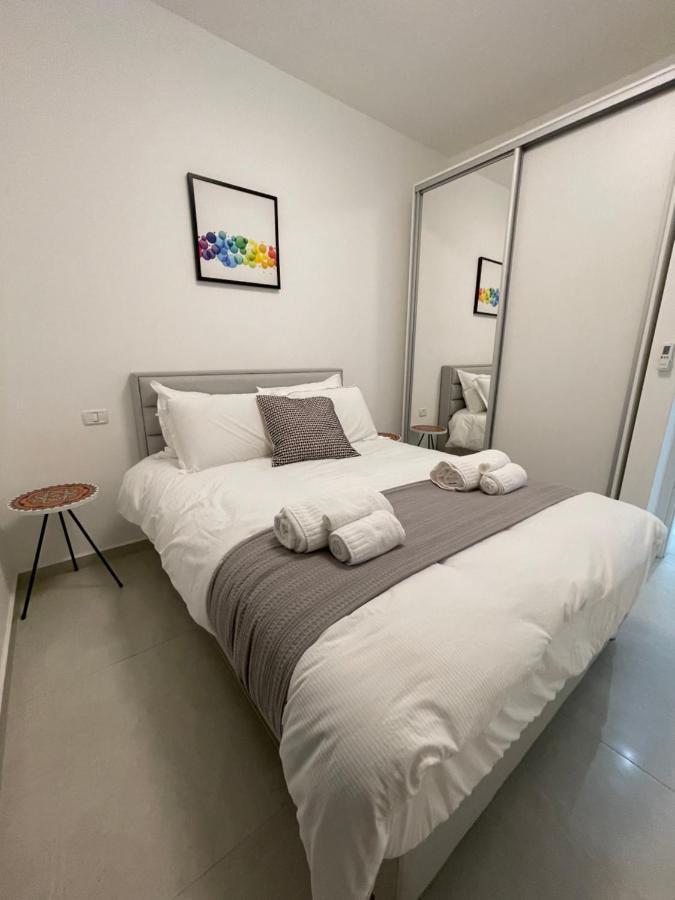 #דירת יוקרה על הים Sunset Beach Apartment# Givat Olga Exterior foto